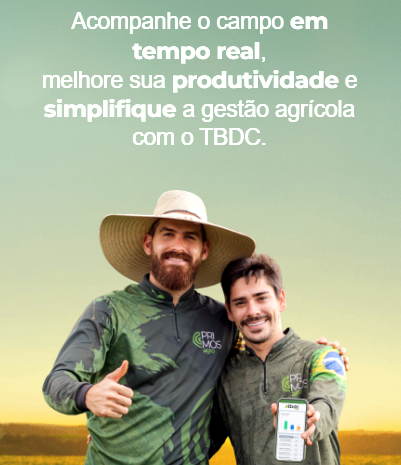 Produtores usando o AgroConsult no campo